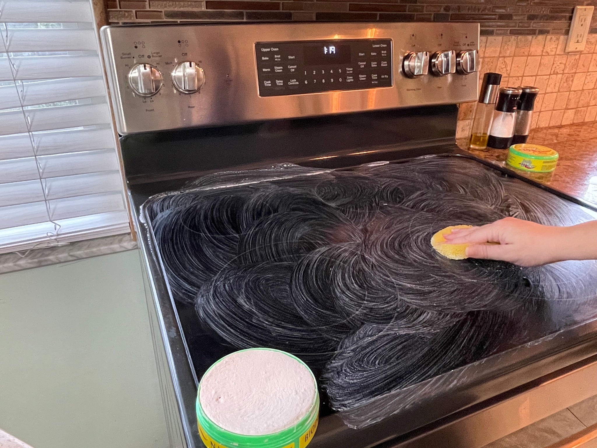 Earth Brite 10.5 oz. Natural Clay AllPurpose Cleaner Original EarthBrite